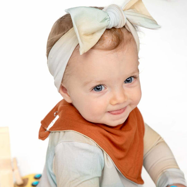 Bandana Bib in September Sky – CoordCrew